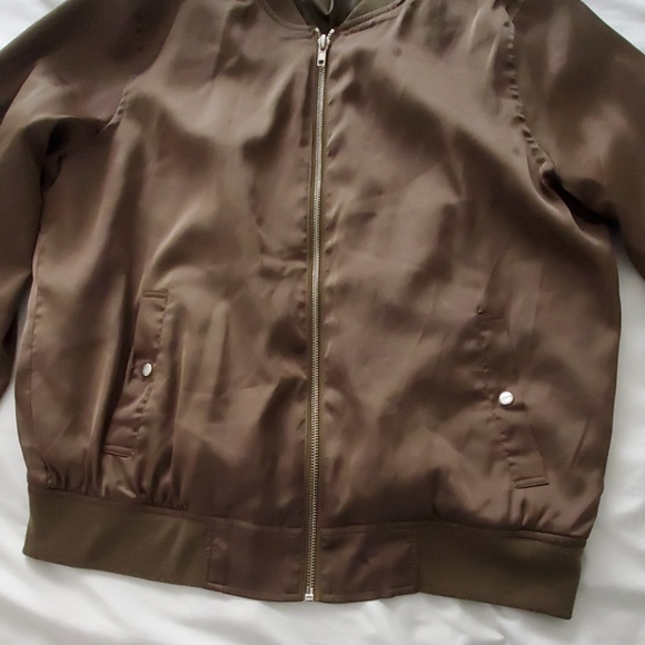 Bomber jacket - Picture 2 of 6